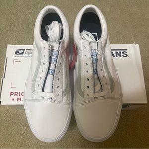 Vans USPS Old Skool White Leather Shoes Size 7 BRAND NEW